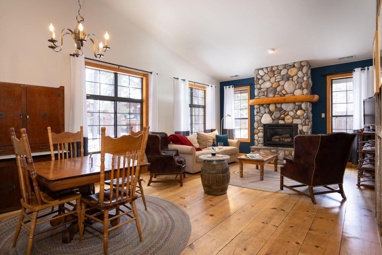 Two-Bedroom Cottage with Kitchenette,775679869:JPEG