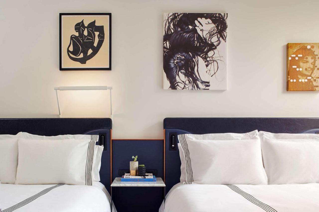 Queen Room with Two Queen Beds and City View