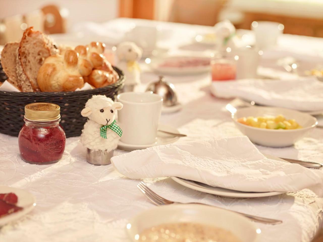 Junior Suite,1549773646:JPEG