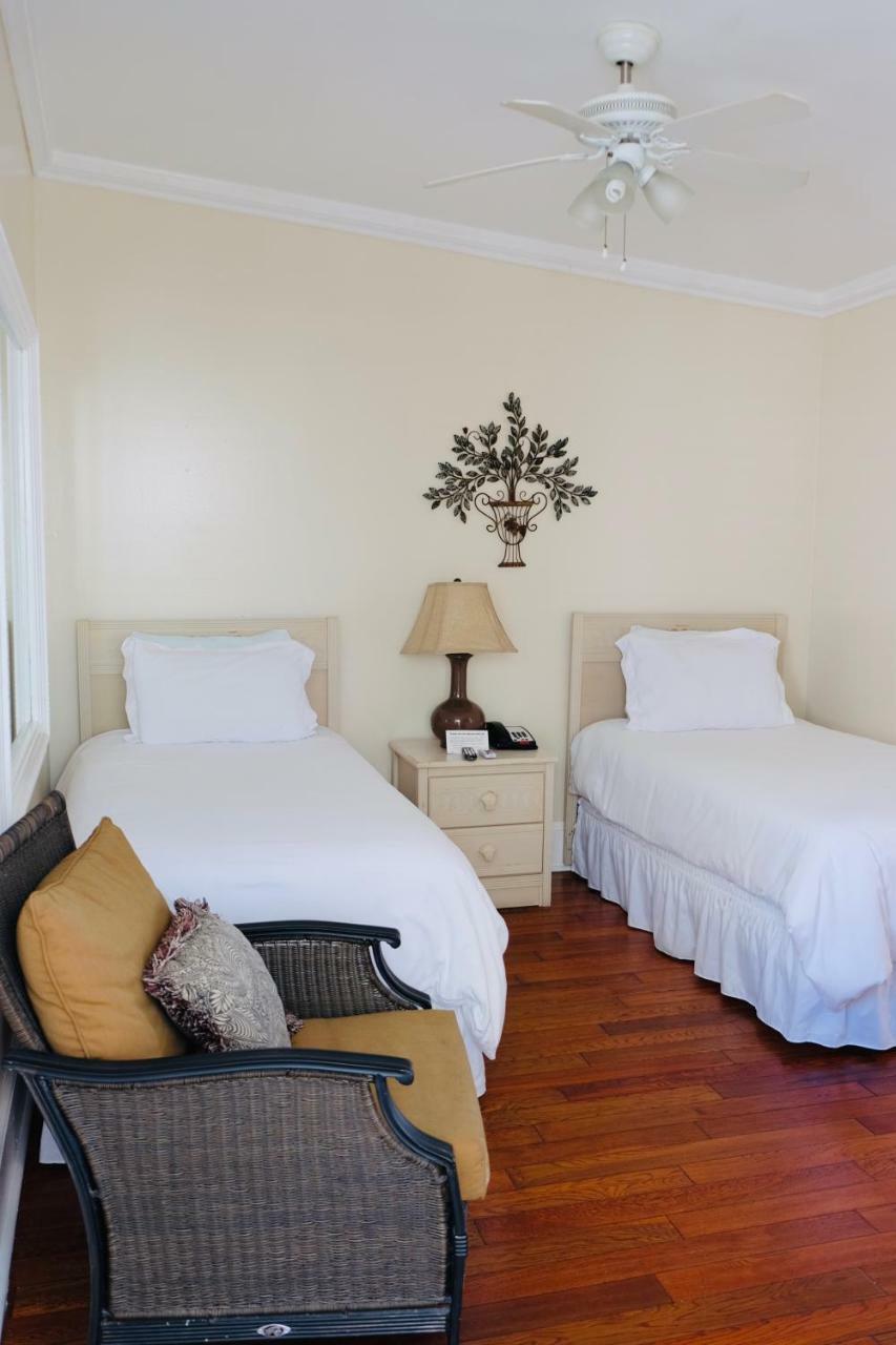 Twin Room,779761752:JPEG