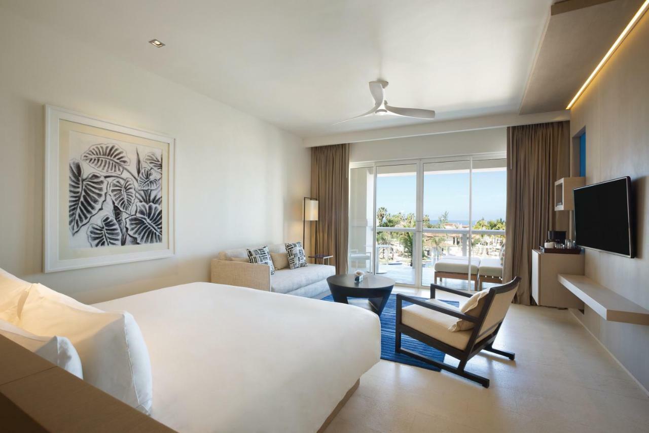 Junior King Suite with Ocean View
