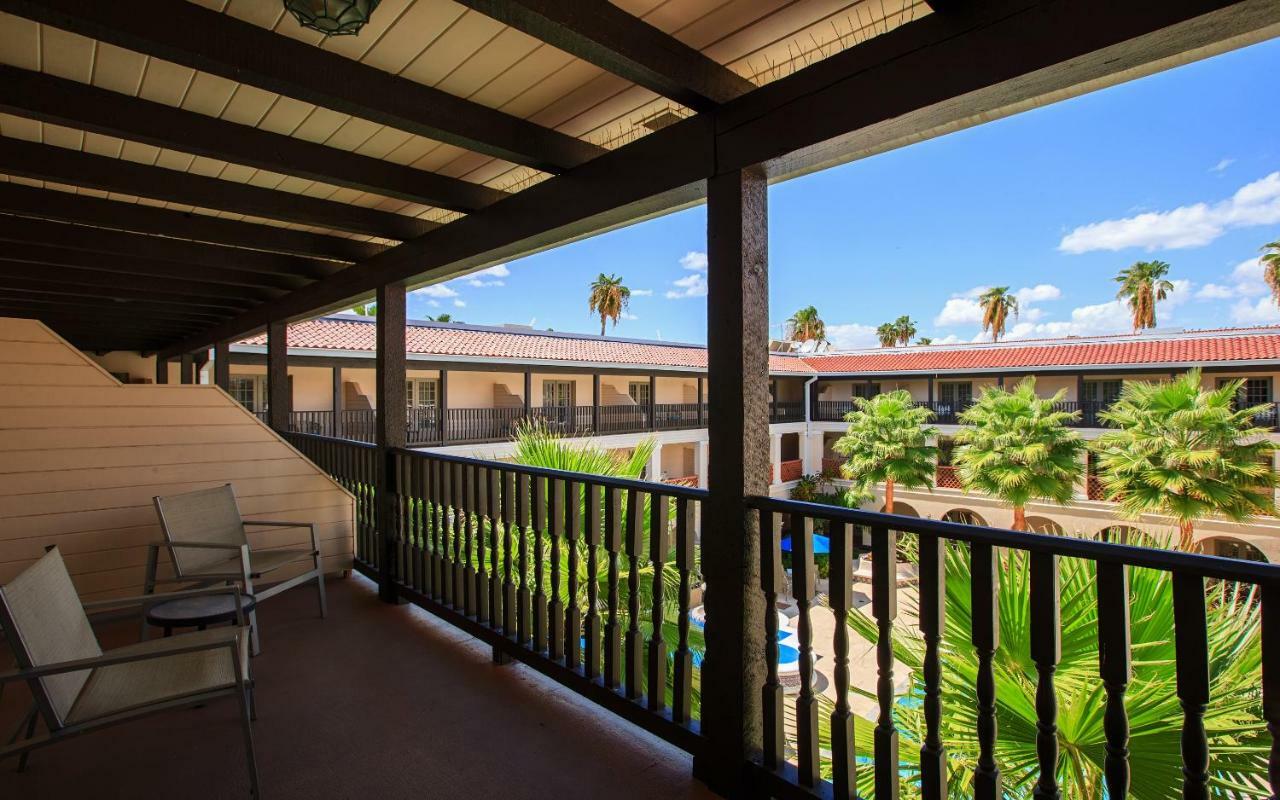 King Room with Courtyard View - Non-Smoking