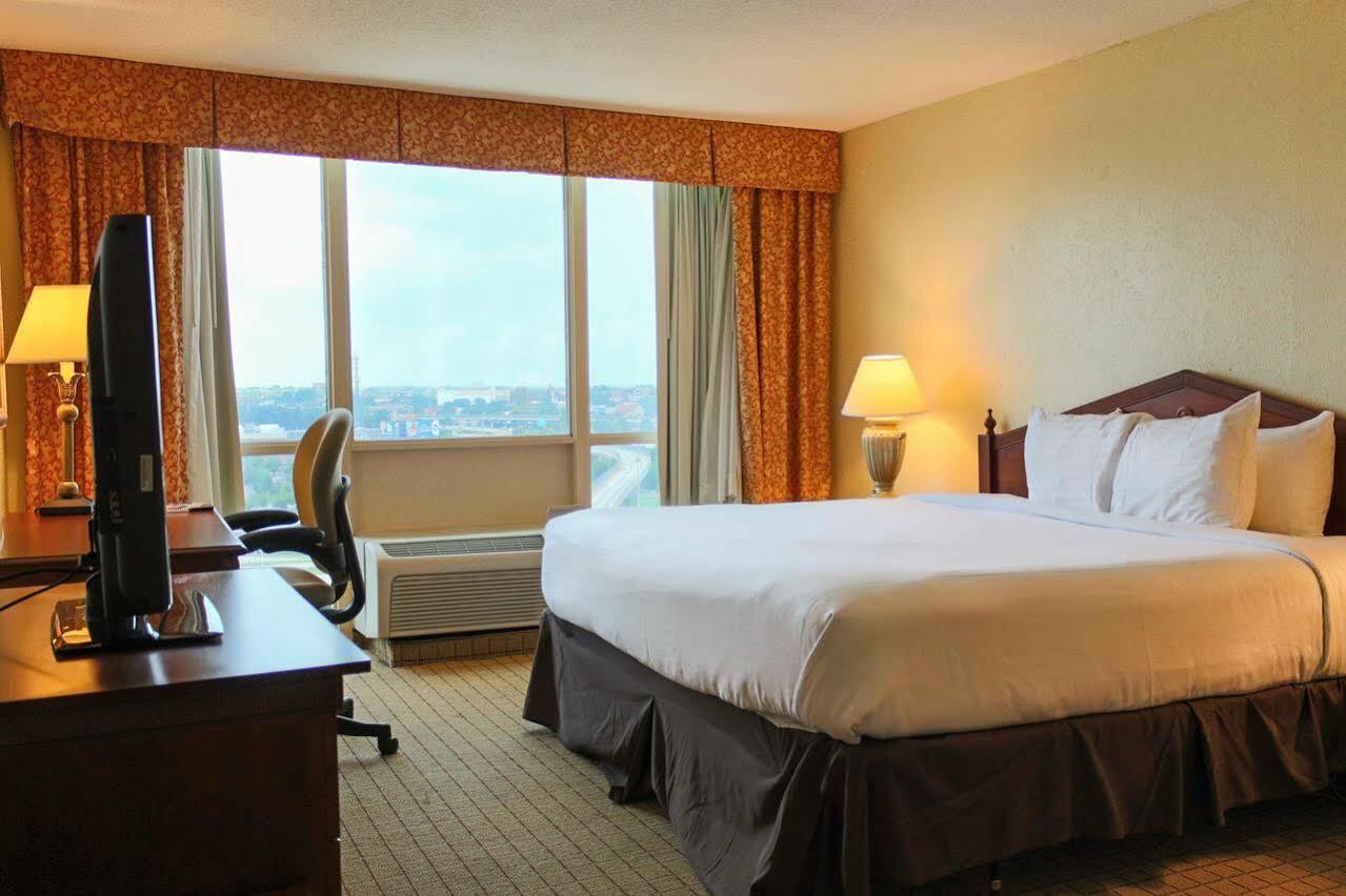 Business King Room - Non-Smoking