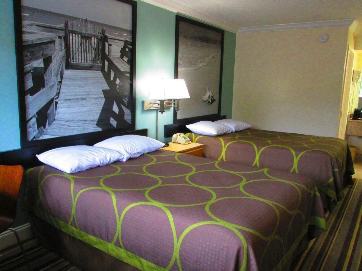 Two Double Beds - Non-Smoking
