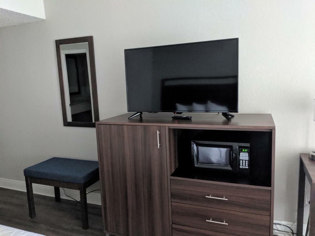 Deluxe Room with Two Queen Beds - Beachfront,812215890:JPEG