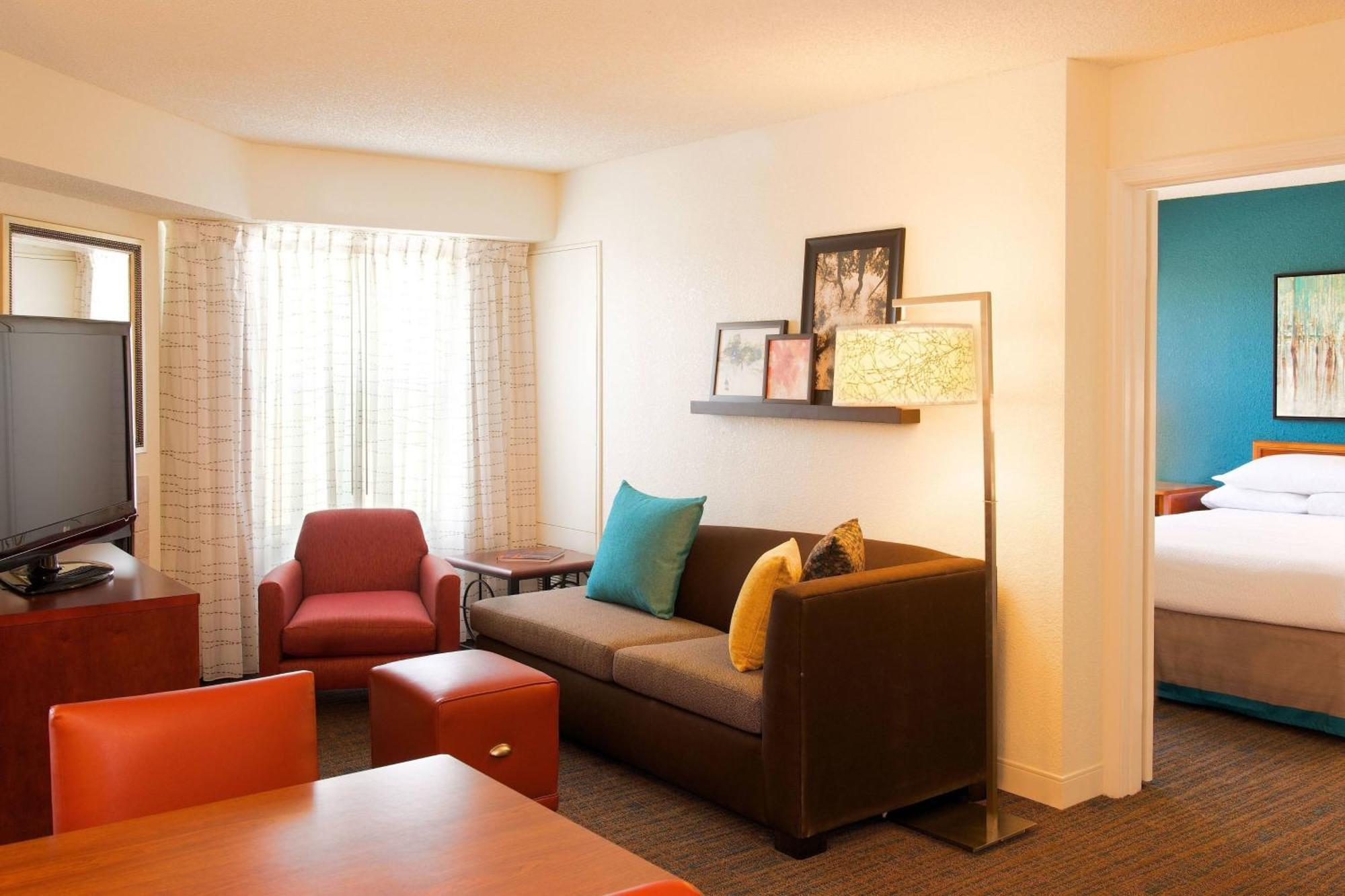 2 Bedroom Suite