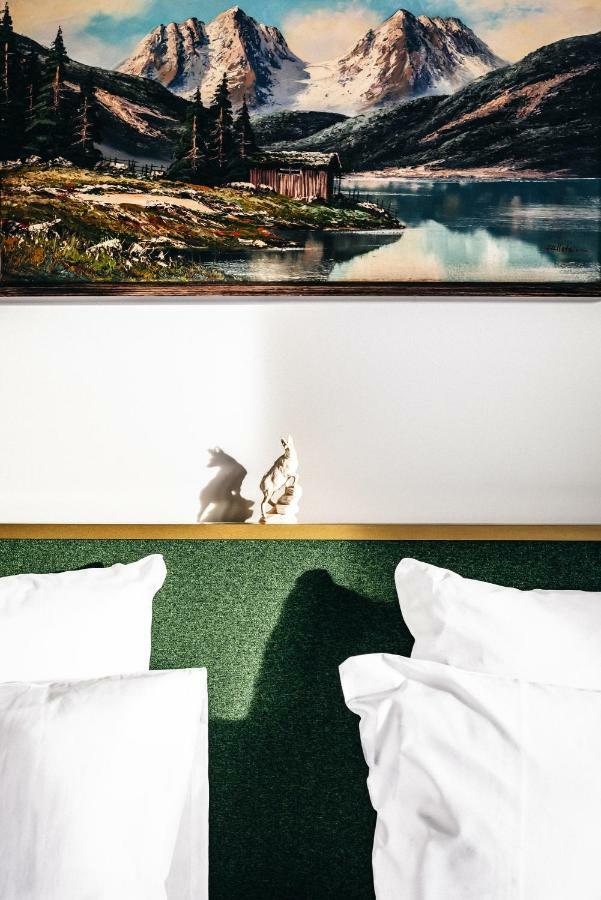 Suite with Mountain View,830682248:JPEG