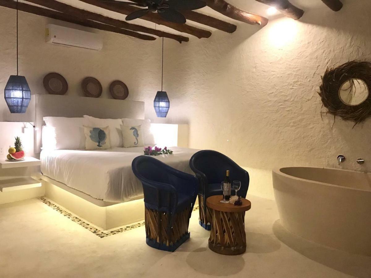 Bathtub Suite