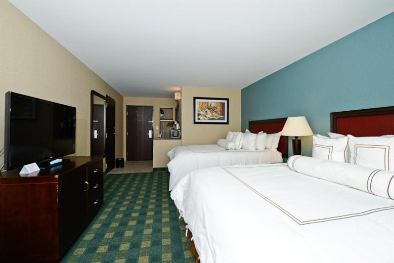 Queen Room with Two Queen Beds - Non-Smoking