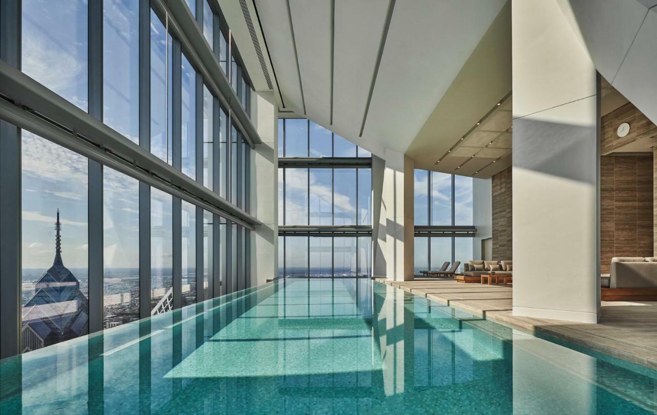 Accessible Premier Landmark King Room