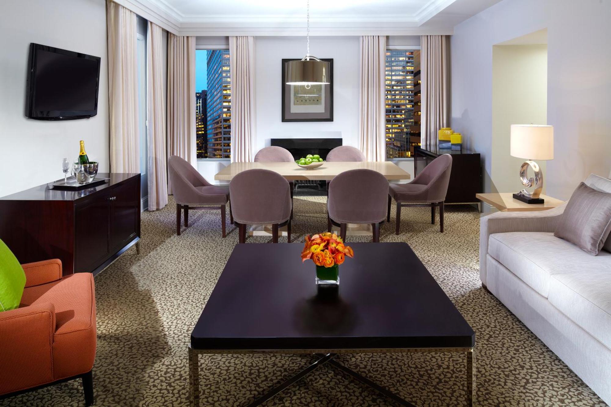 Luxury Rodgers and Hammerstein Suite 1 King Bed