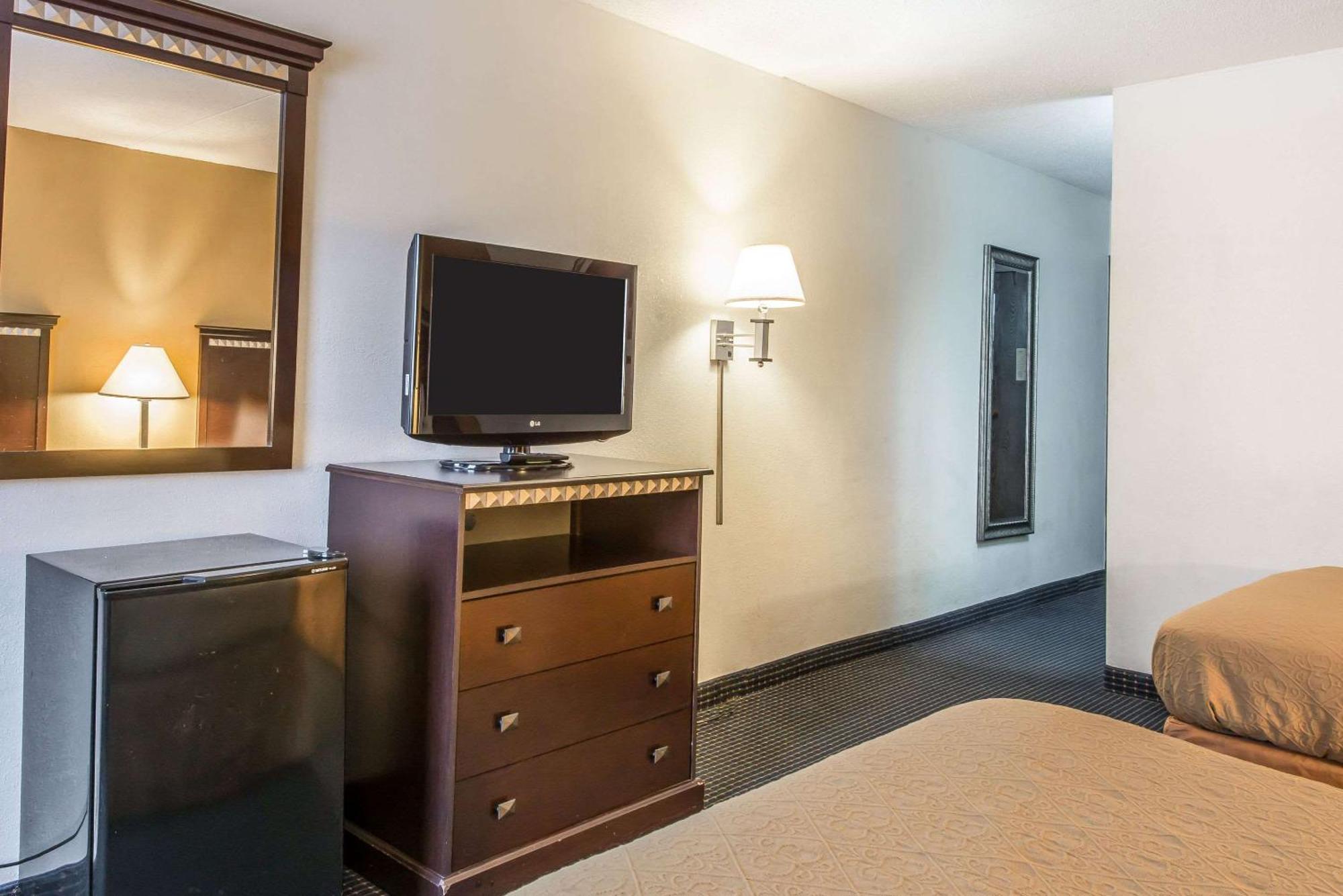 Upgraded Room, 2 Double Beds - Non-Smoking