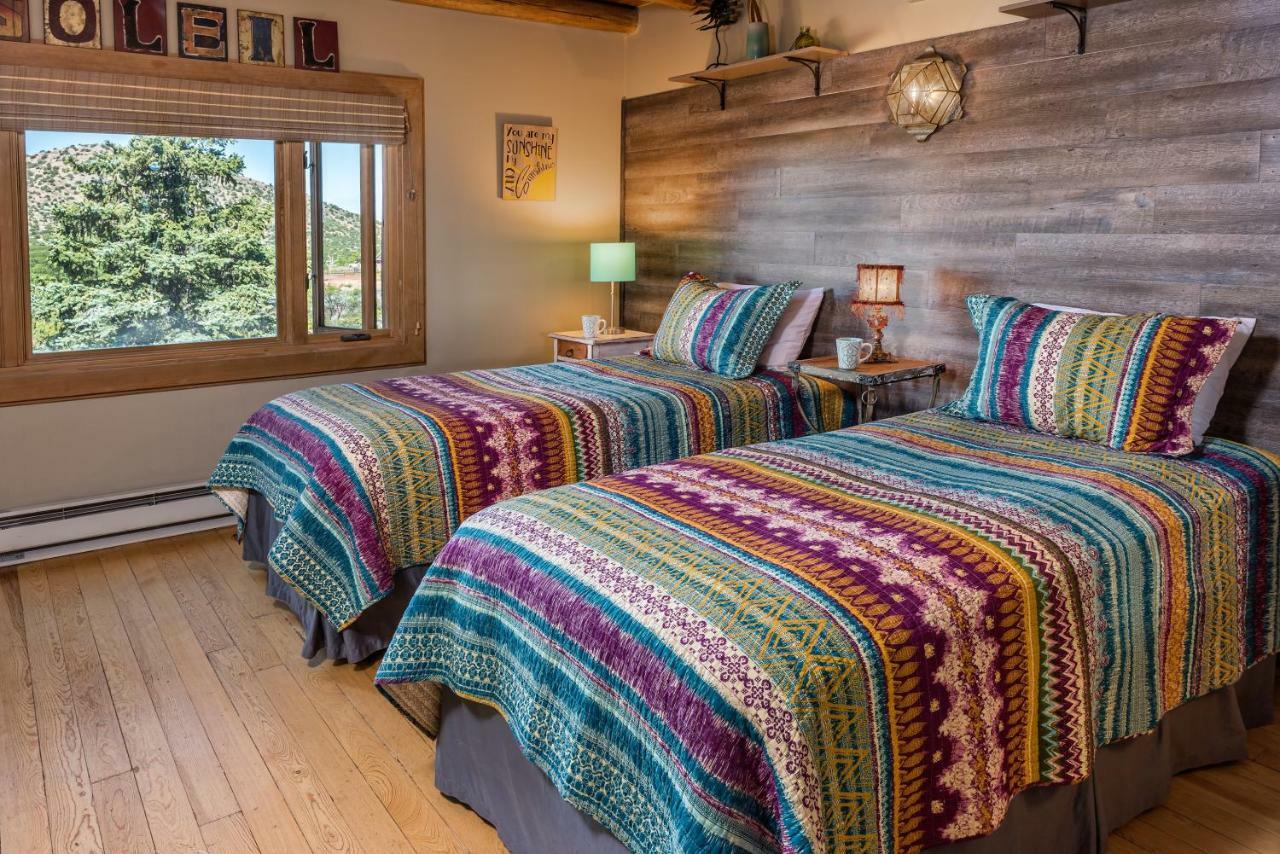 King or Twin Room with Mountain View