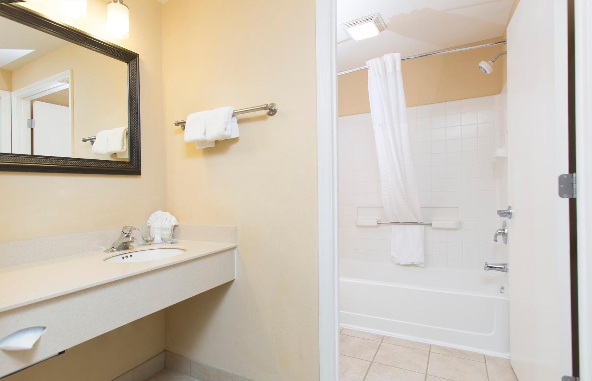 Executive Queen Room