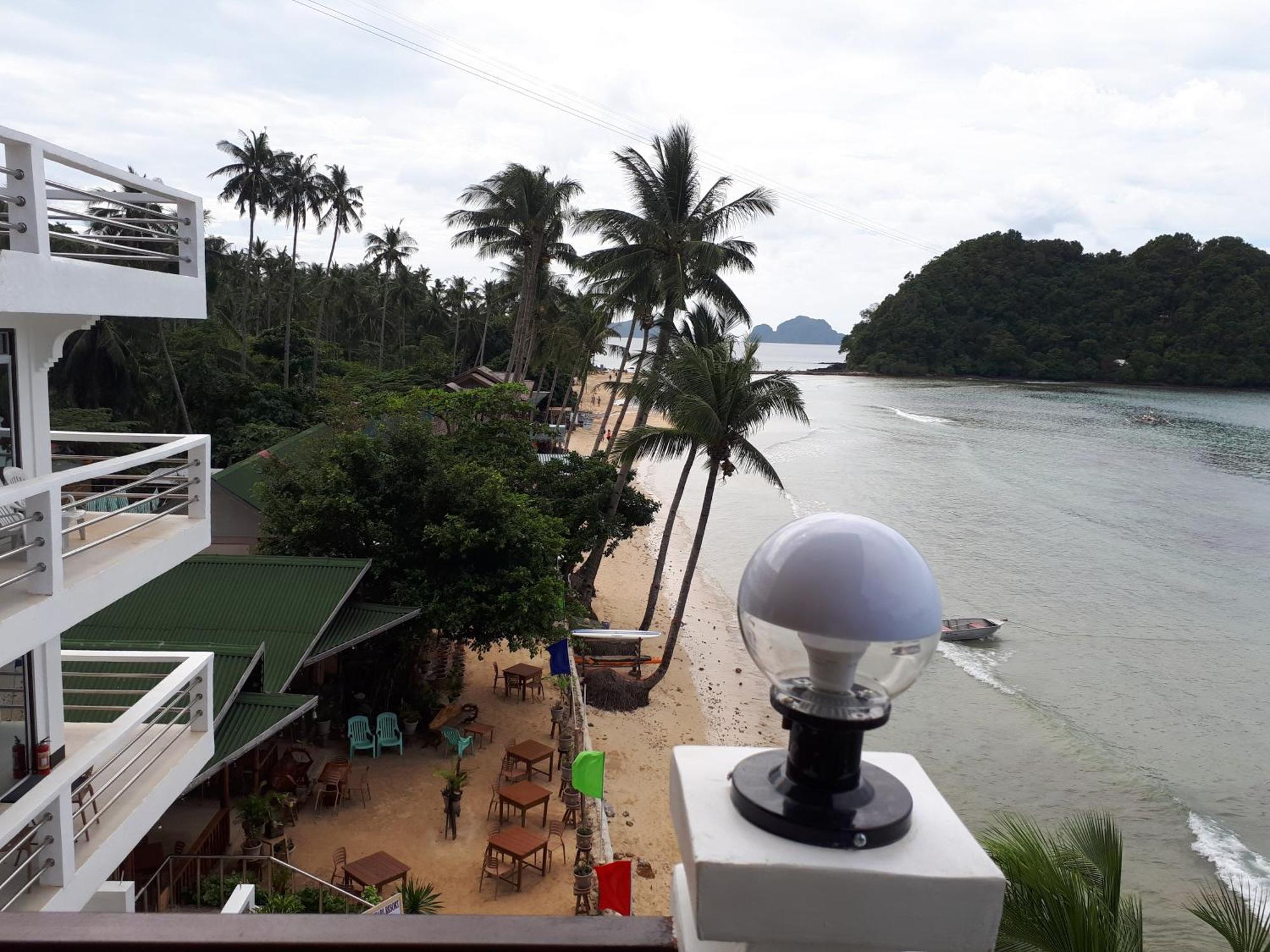 Standard Twin Room with Sea View