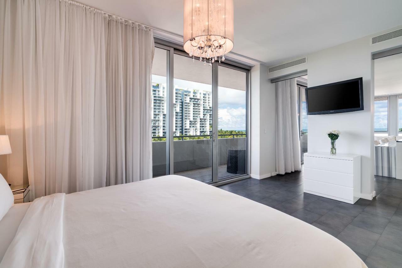 Two Bedroom Suite with balcony,893745457:JPEG