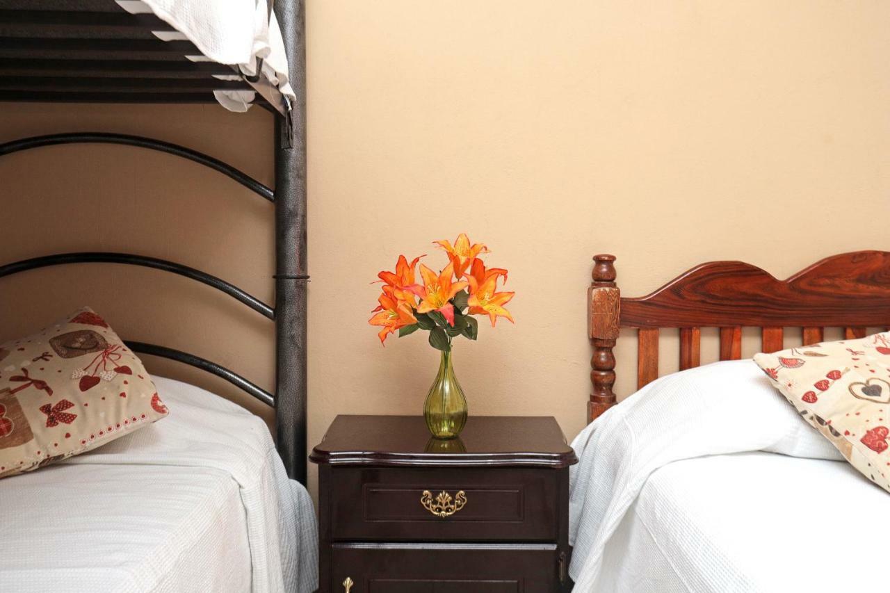 Quadruple Room with Private Bathroom