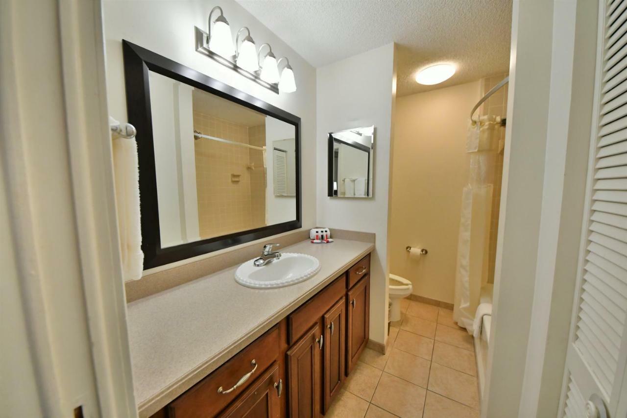 One-Bedroom Mandarin Suite - Non-Smoking,1281399667:JPEG