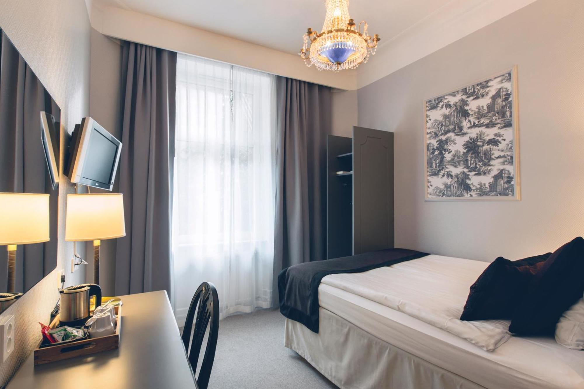 Small Double Room