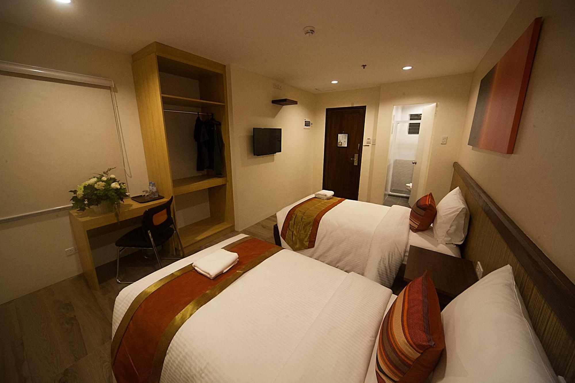 Standard Twin Room,915267403:JPEG