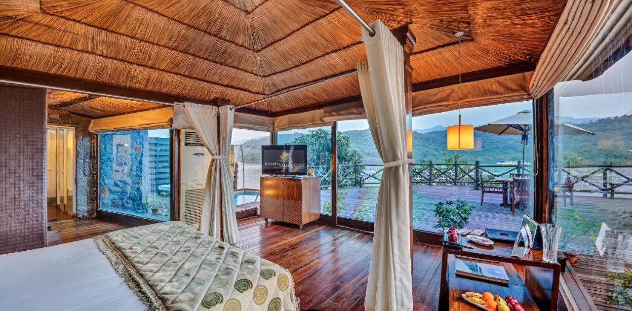 Lake Side Cabana Room  with Plunge Pool
