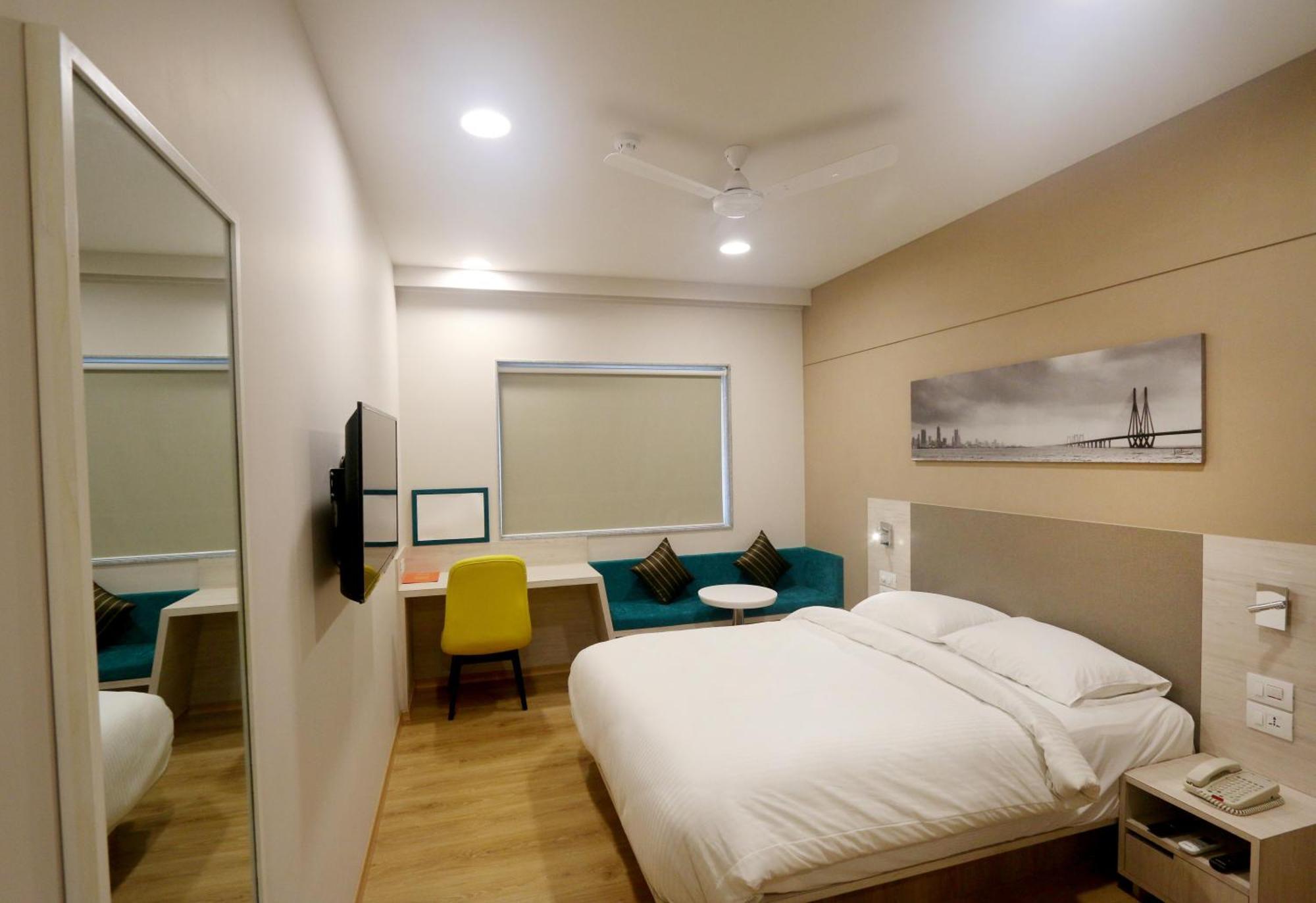 Luxe Queen Room,923553721:JPEG