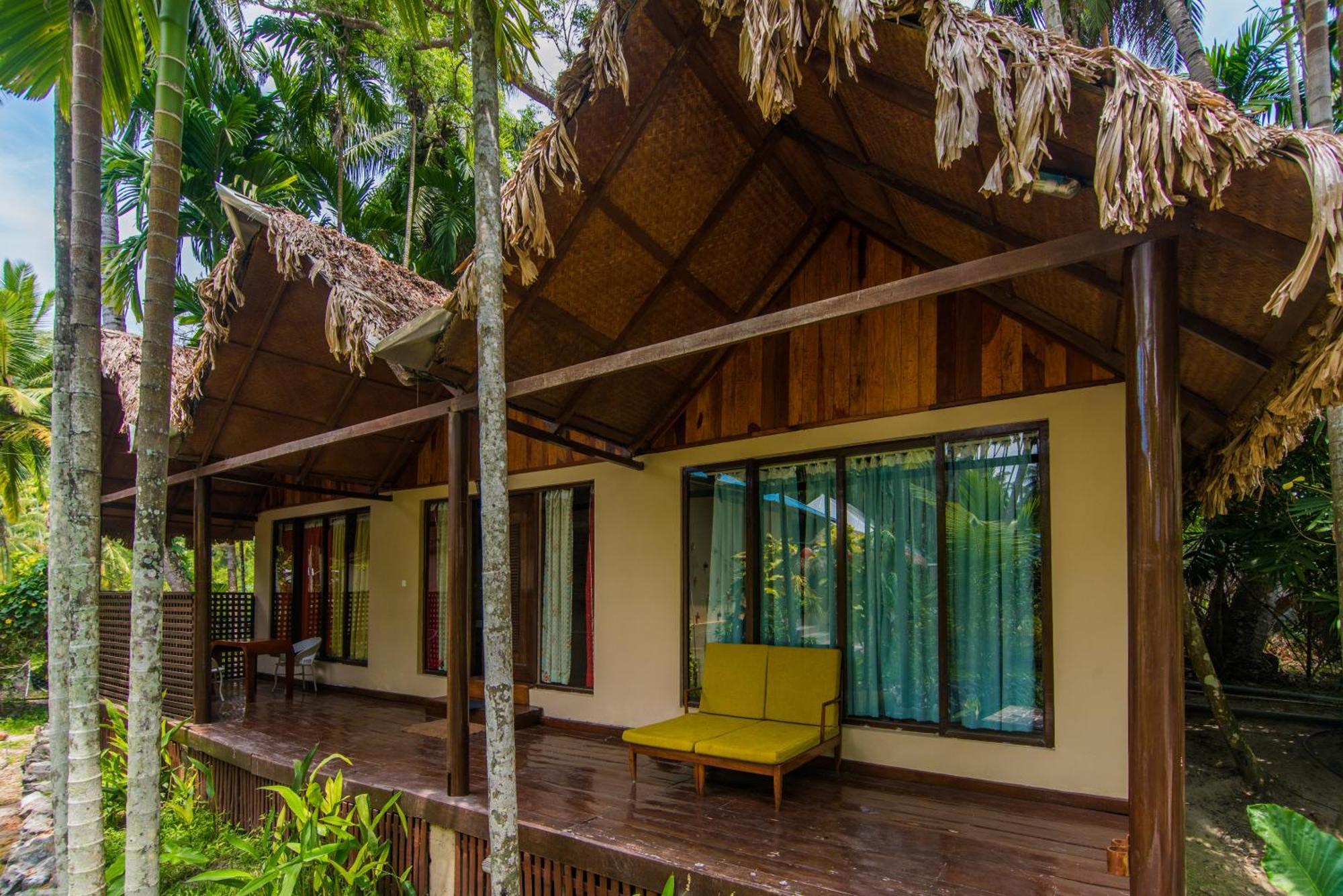 Family Bungalow,1064389648:JPEG