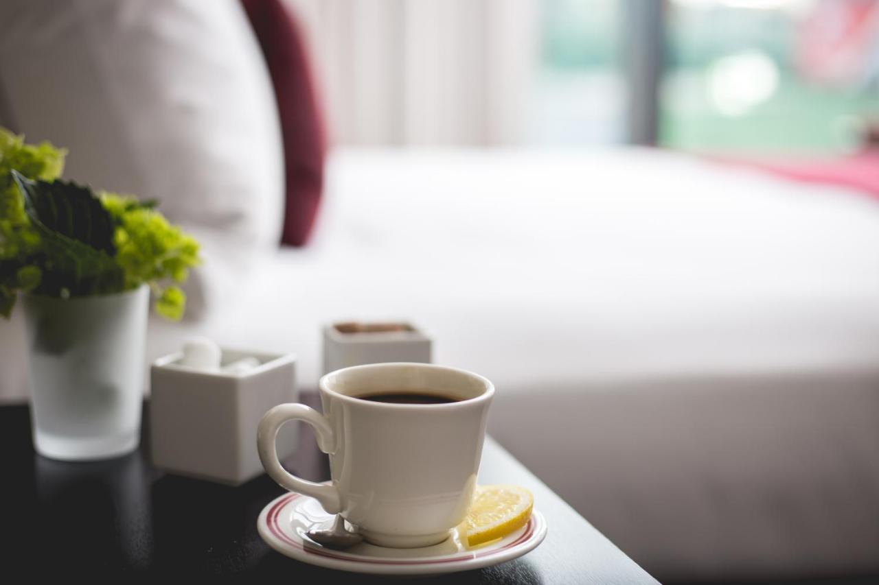 Deluxe Queen Room with Two Queen Beds,1258286320:JPEG