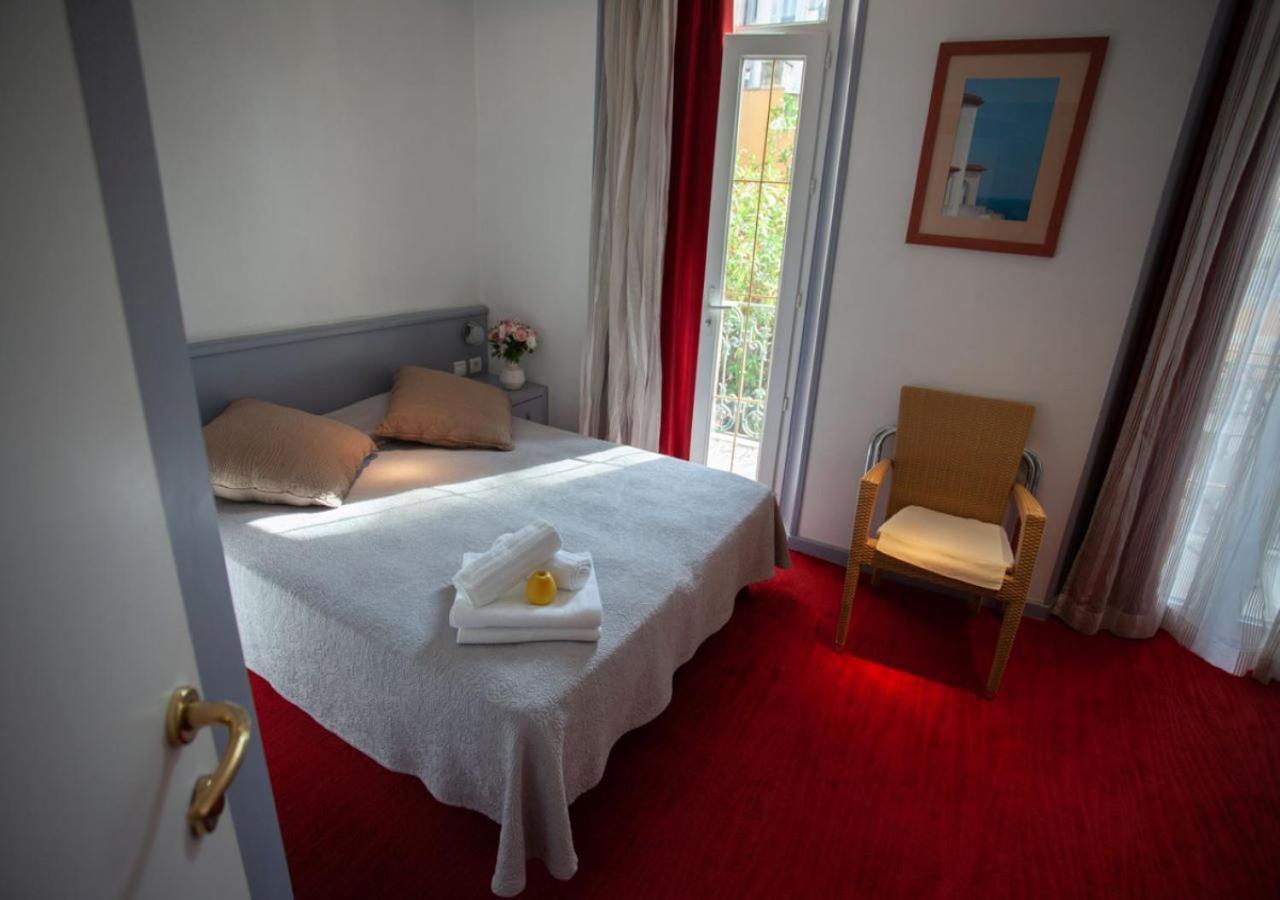 Double room /Twin Beds with Balcony