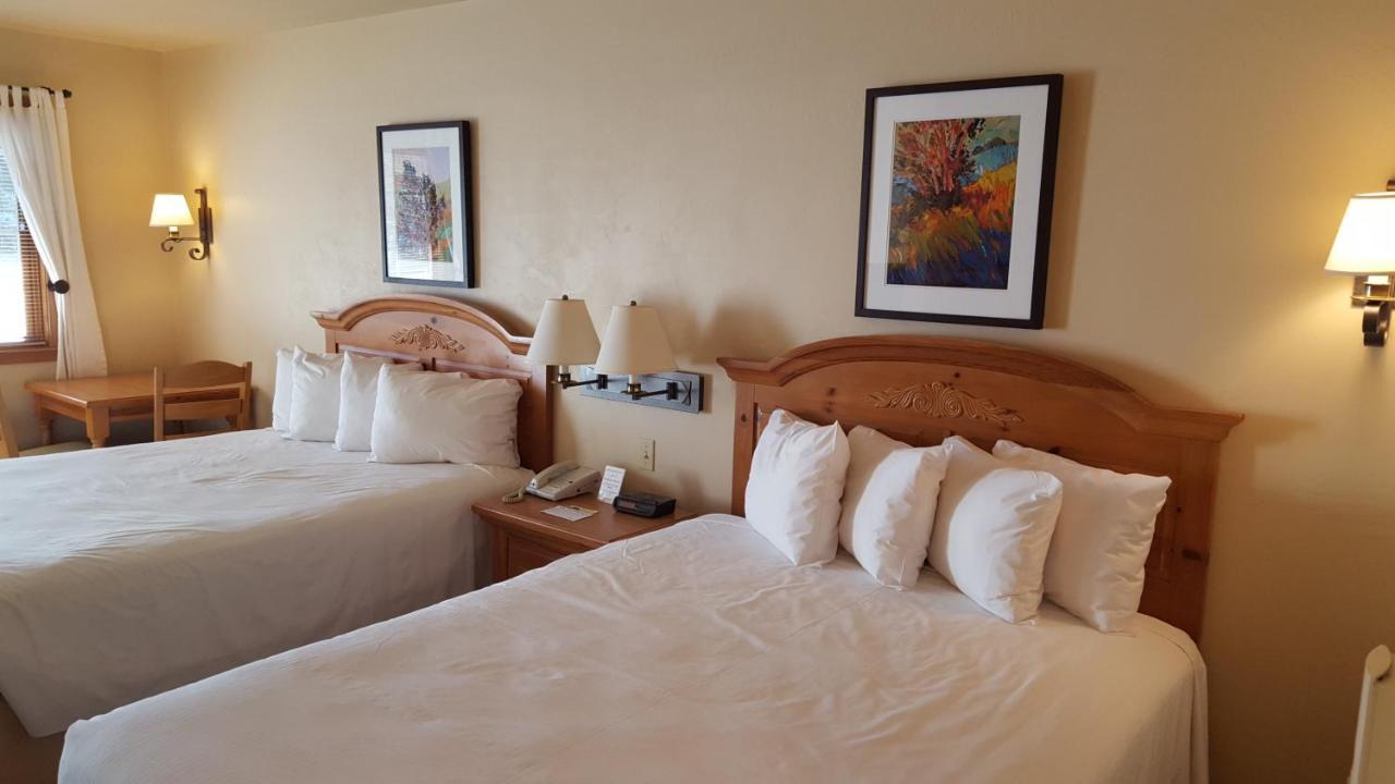 Queen Room with Two Queen Beds,1233708203:JPEG