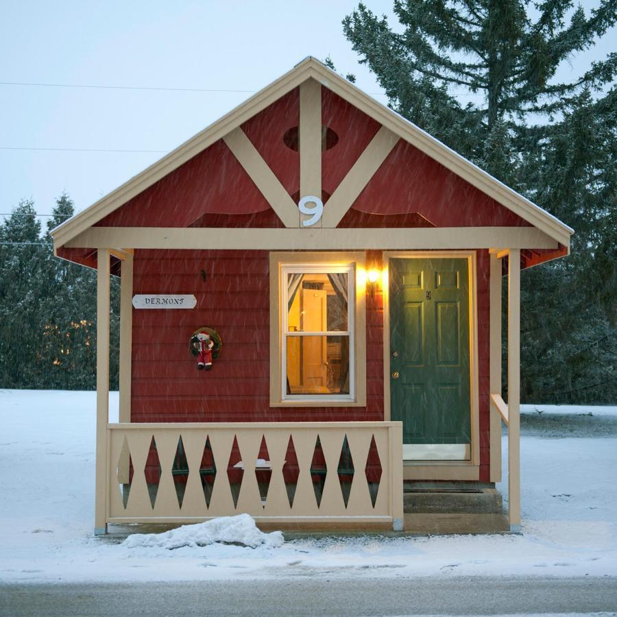 Double Bed Room/Cabin