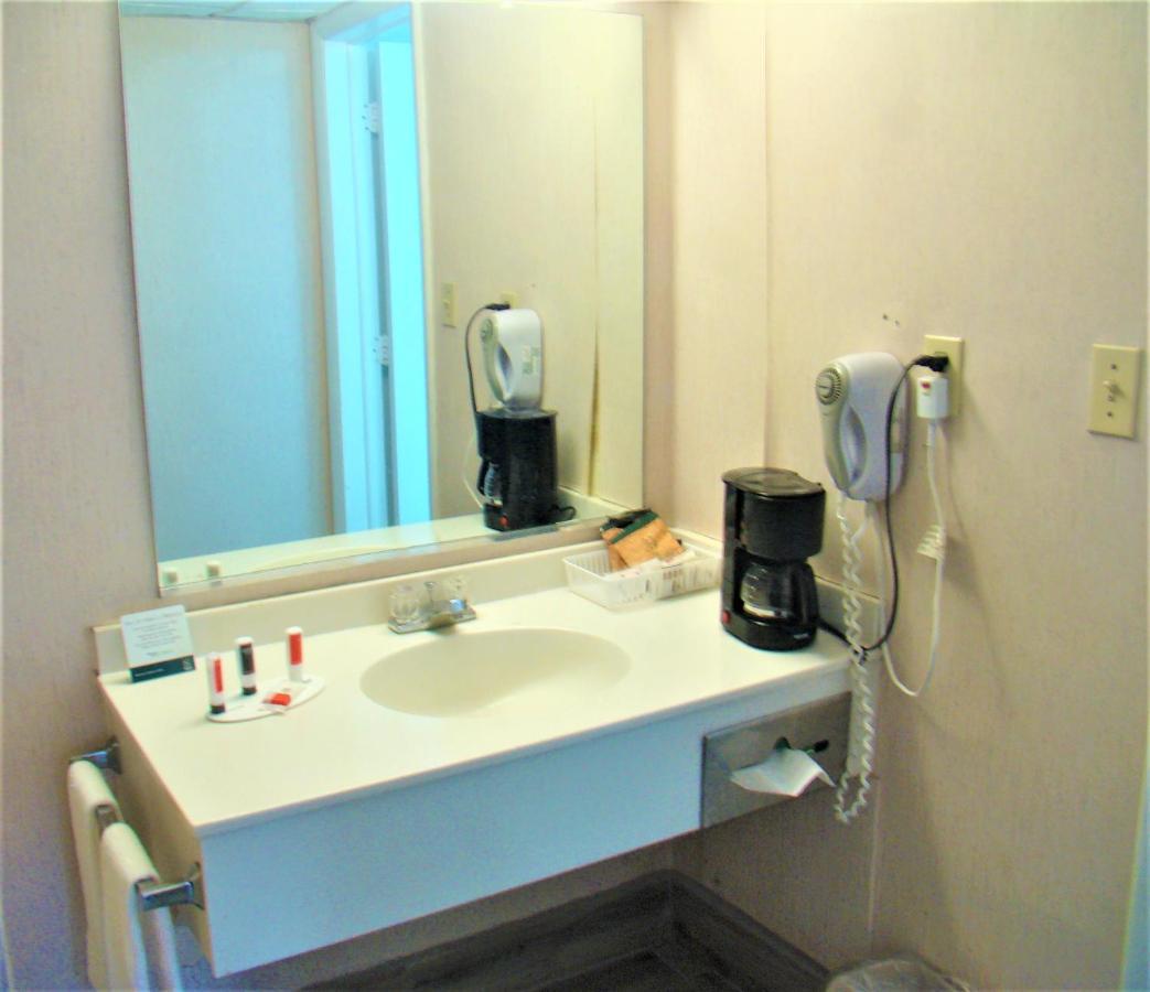 King Room - Non-Smoking,1218012478:JPEG