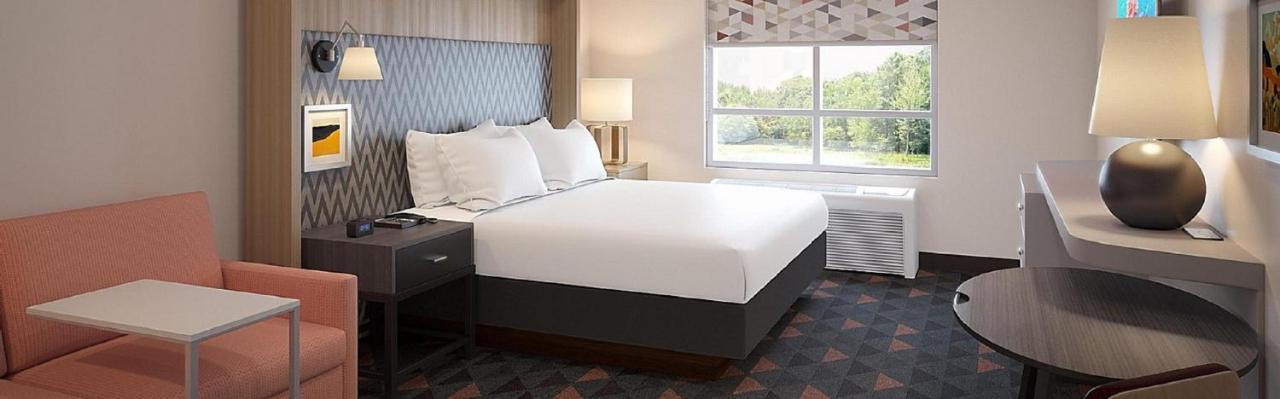 Standard King Room with Sofa Bed