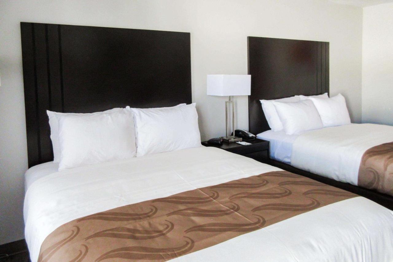 Queen Room with Two Queen Beds - Non-Smoking