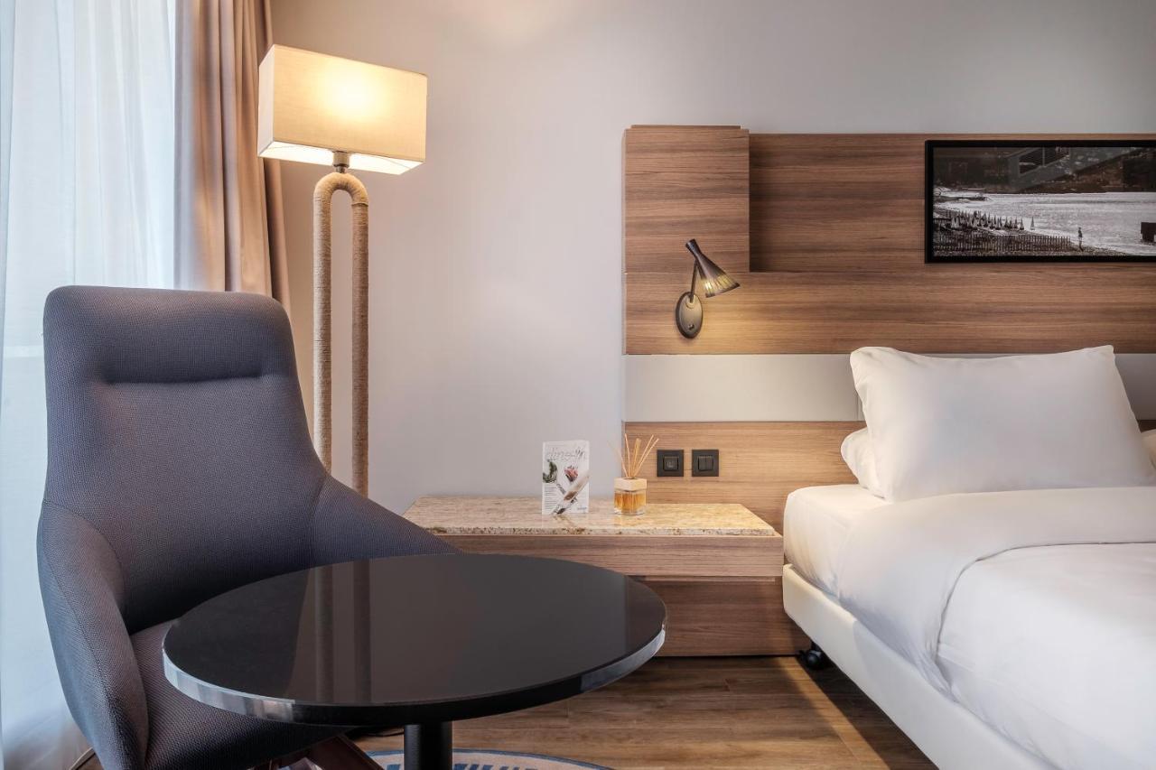 Friends & Family Stay: Multiple Rooms