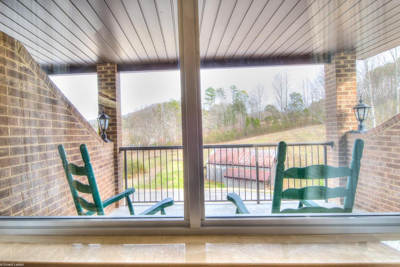 King Room with Balcony