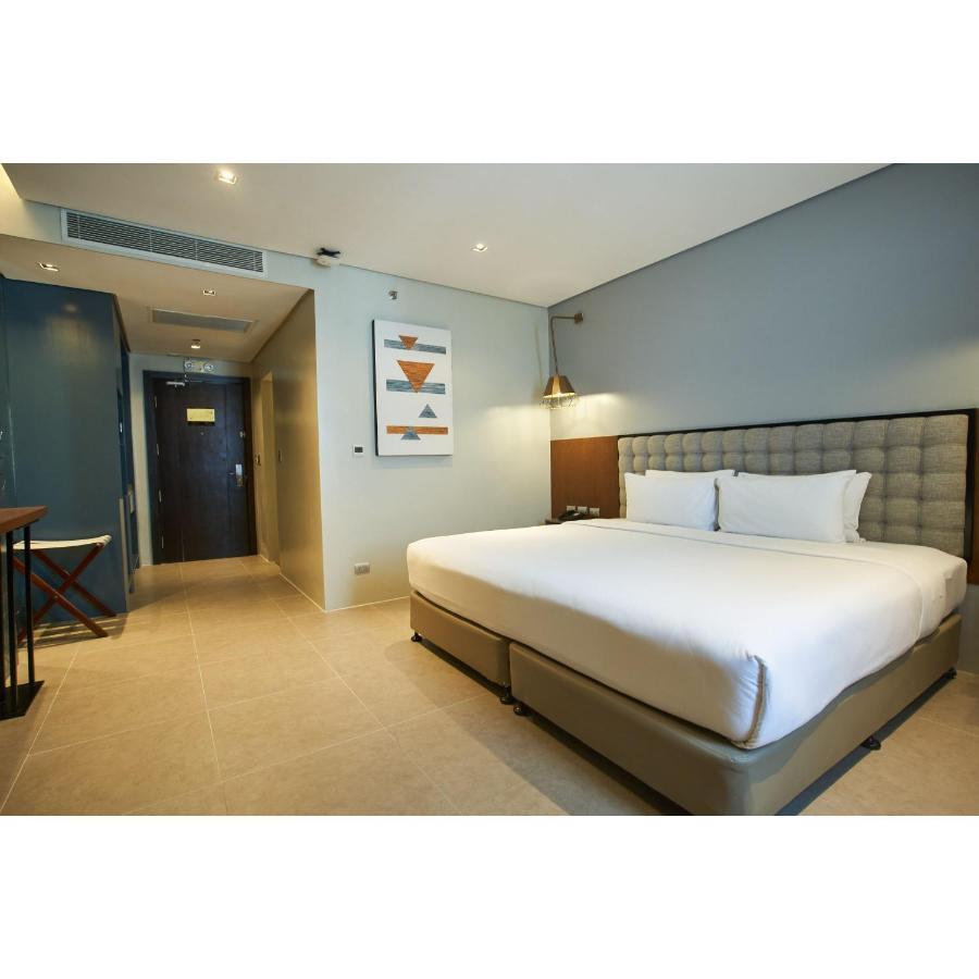 Deluxe King Room,976921798:JPEG