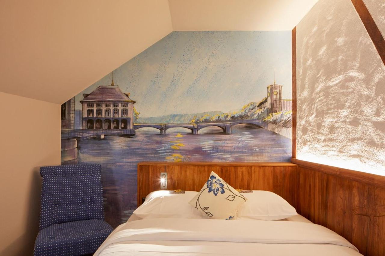 Small Double Room
