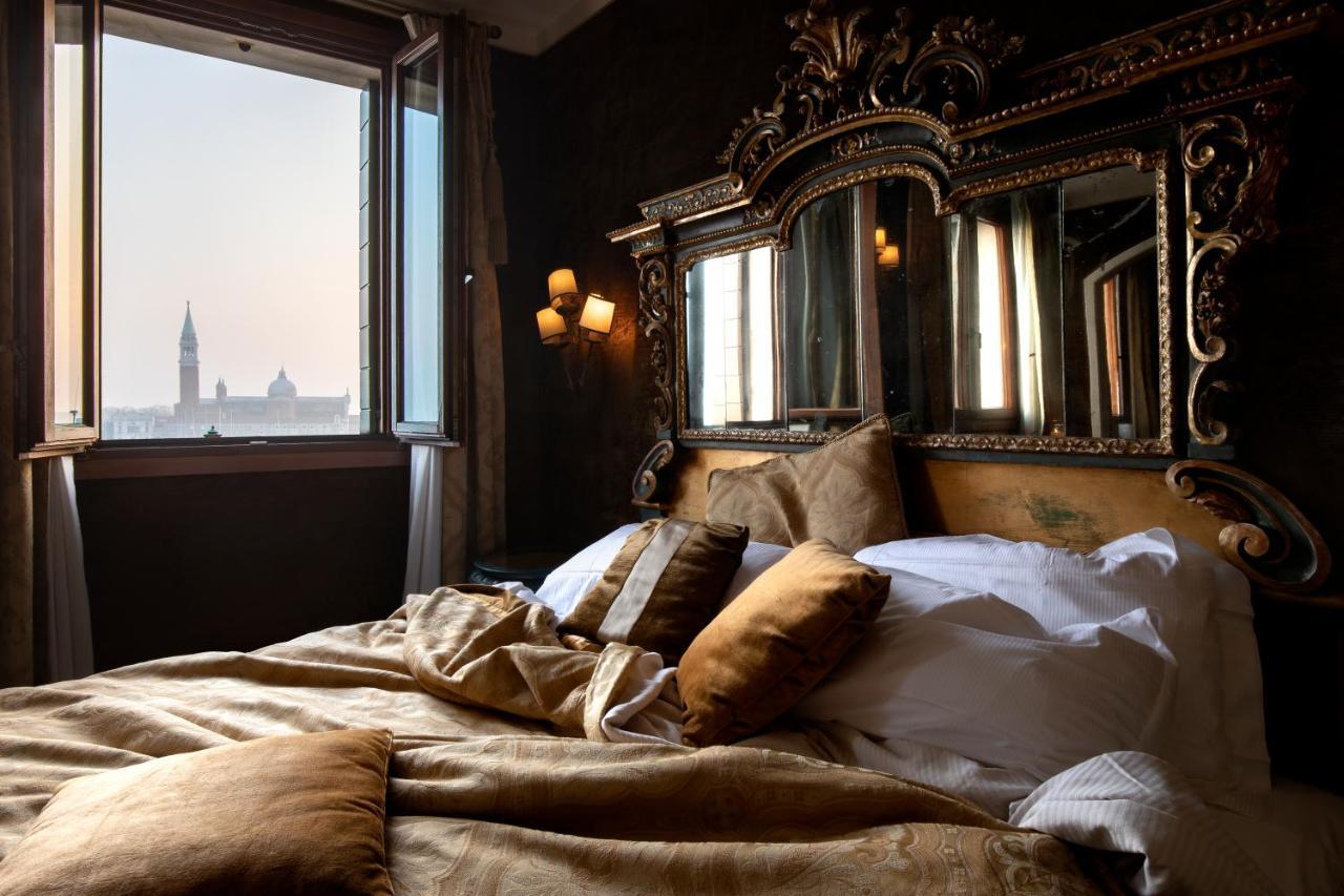 Suite with Lagoon View