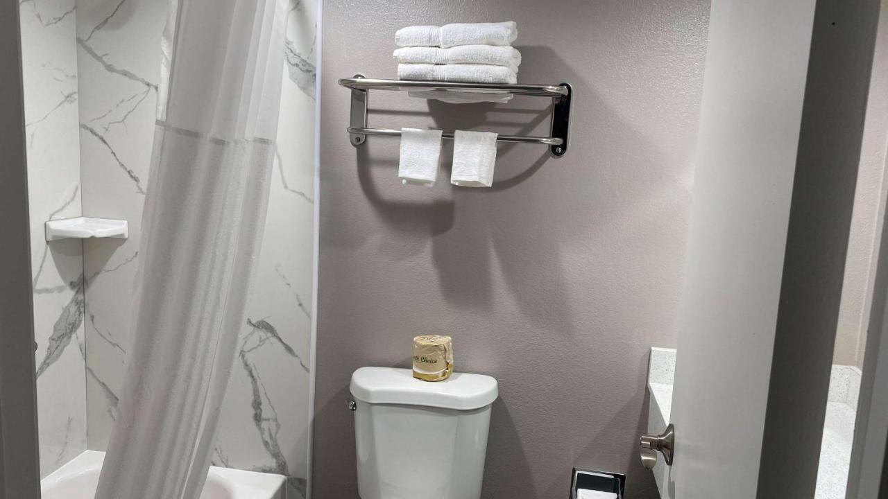 King Room - Disability Access - Non-Smoking,991412230:JPEG
