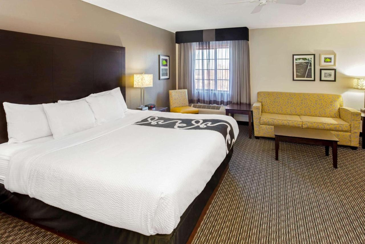 Executive King Room