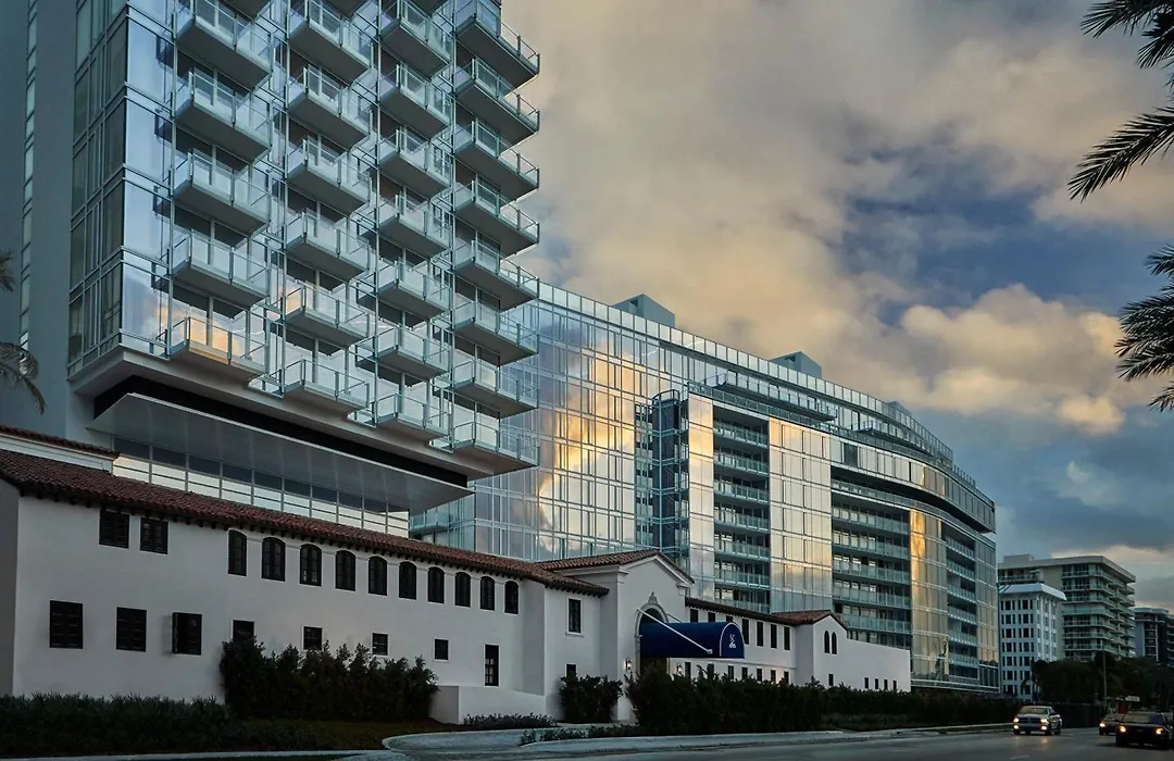 Four Seasons Hotel At The Surf Club-1