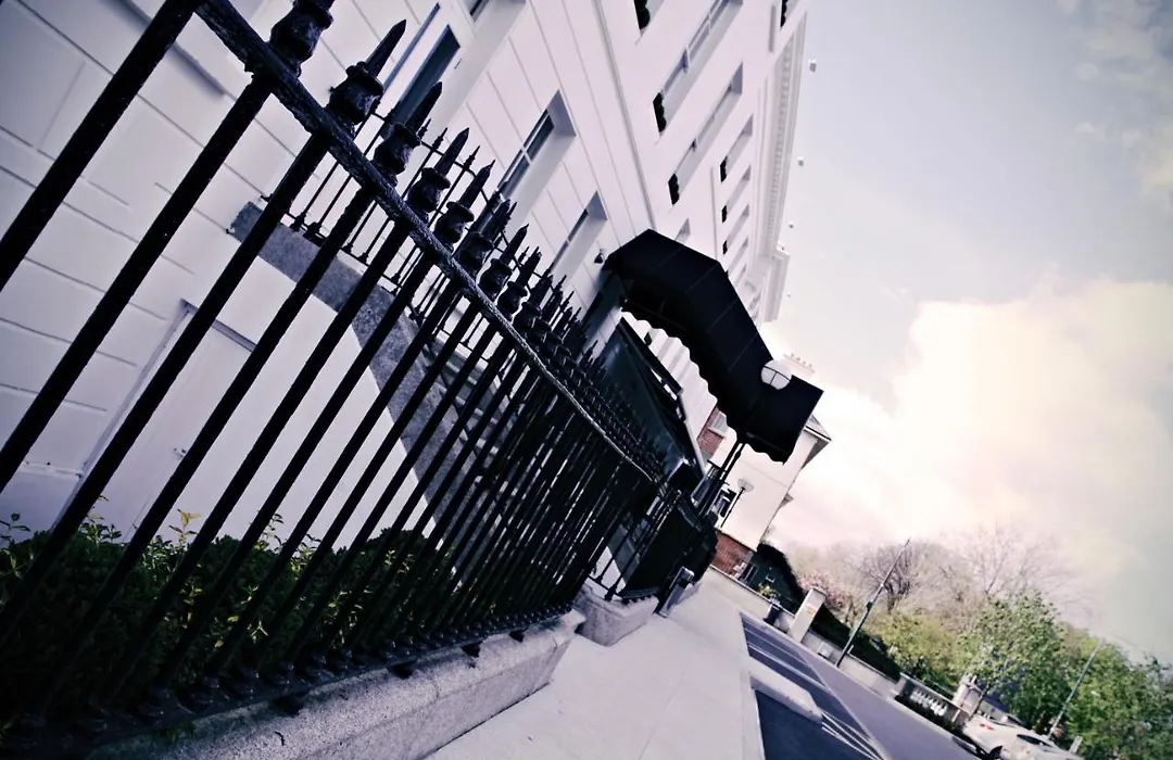 Hampton Hotel-1