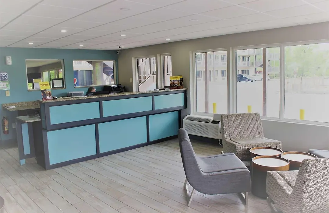 Riverfront Inn Conway-1