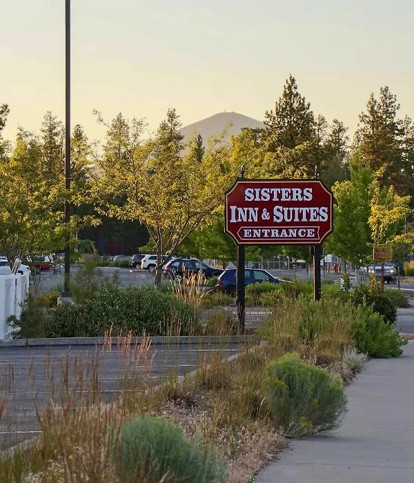 Sisters Inn & Suites-1