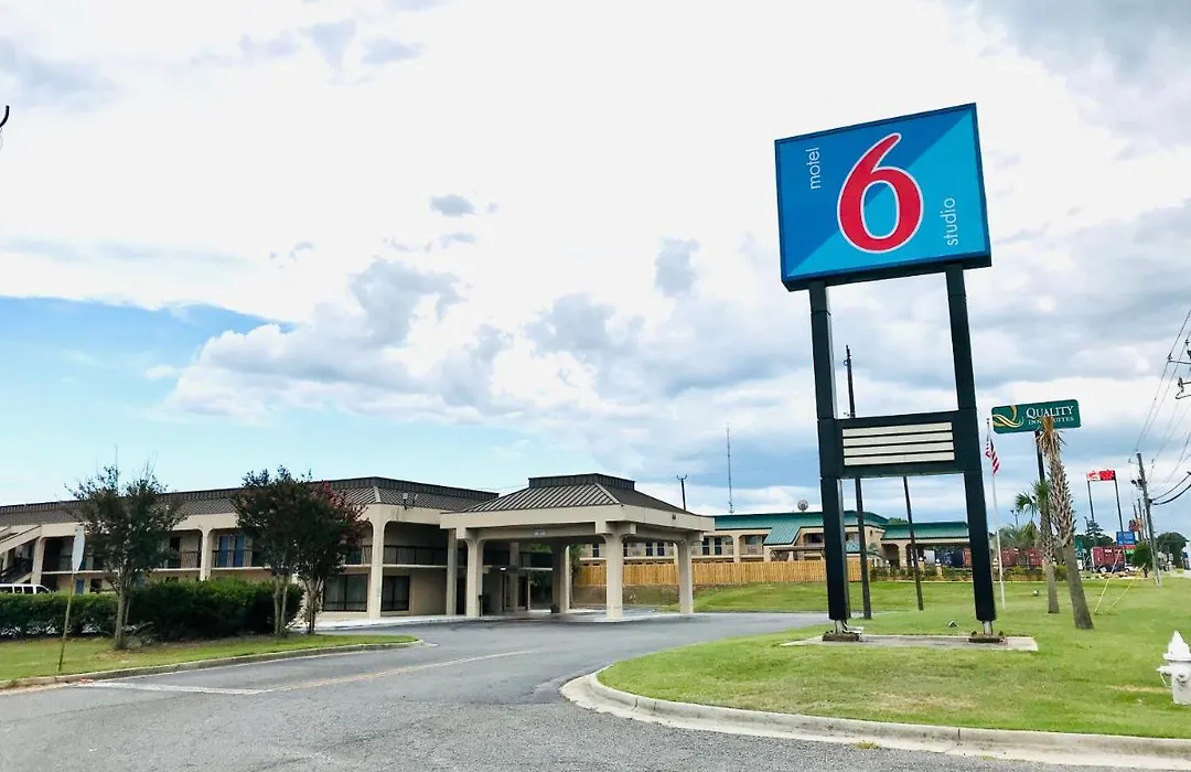 Studio 6 Dublin, Ga-1