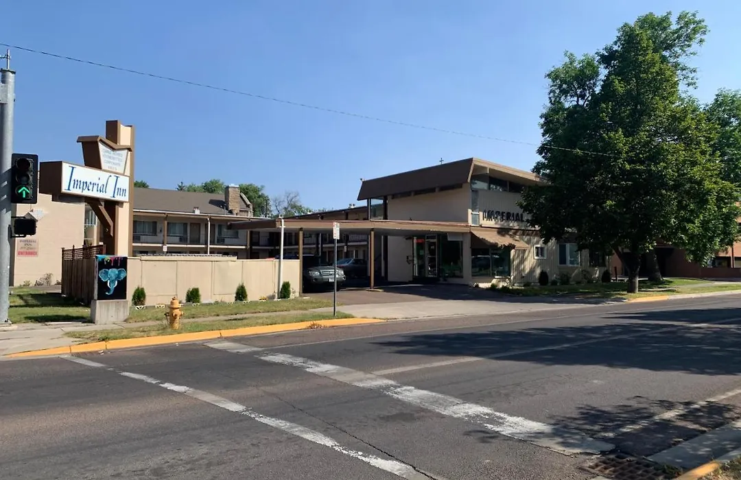 Imperial Inn-1