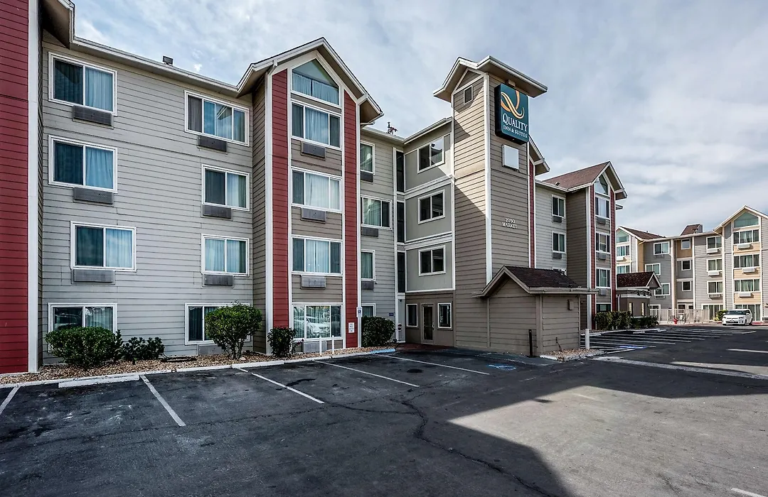 Quality Inn & Suites Reno Airport-1