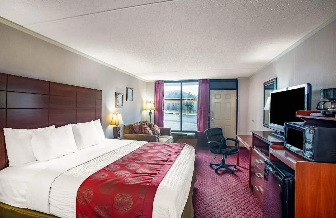 Ramada By Wyndham Branson-1