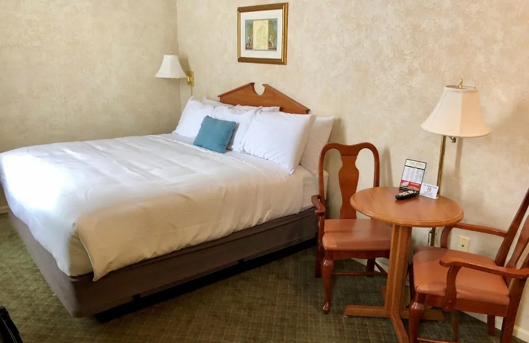 Stearns Hotel-1